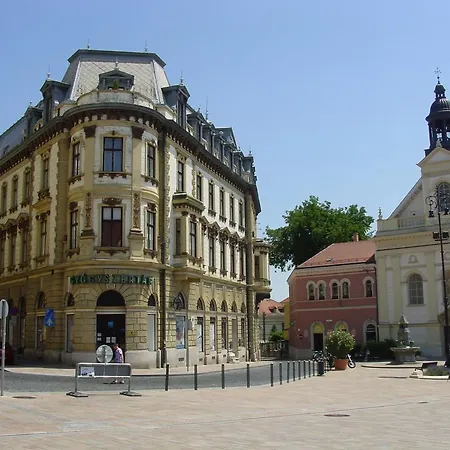 Daire Lorant Apartman